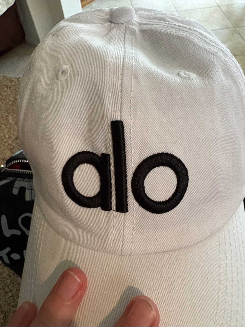 ALO Yoga White Baseball Cap with Black Embroidered Logo - Picture 3 of 3